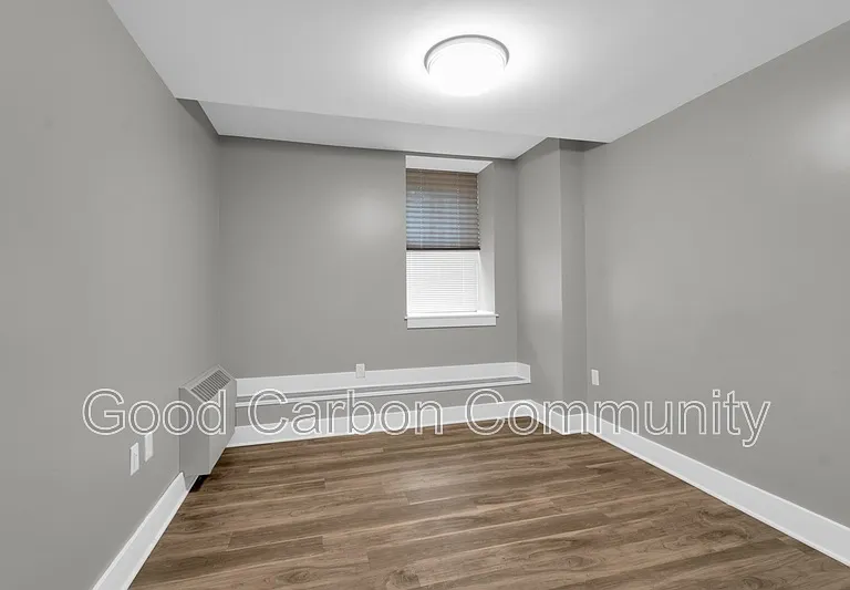 2136 Main St #B101 — Photo 11