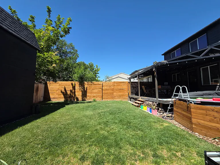 1561 W Ponderosa Ln — Photo 3