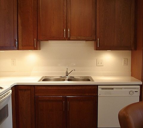 3rd image of 6640 Lyndale Ave S APT 205