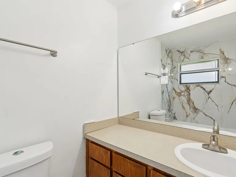 1565 Shearwater Dr — Photo 5