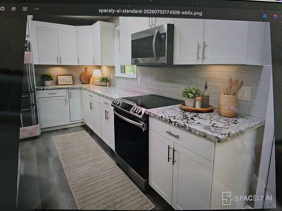 4th image of 190 Clearview Hts