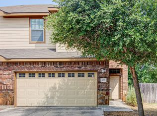 1039 Brown Rock Dr, New Braunfels, TX 78130