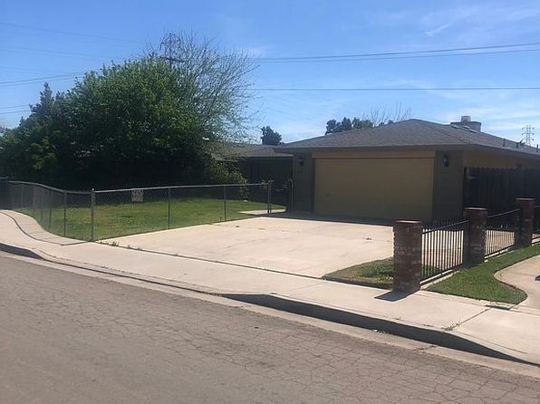 453 E Warren Ave