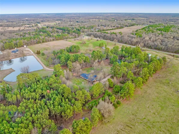 79 County Road 44190, Powderly, TX 75473