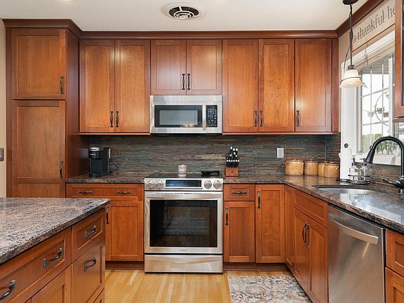 3rd image of 8275 83rd St S