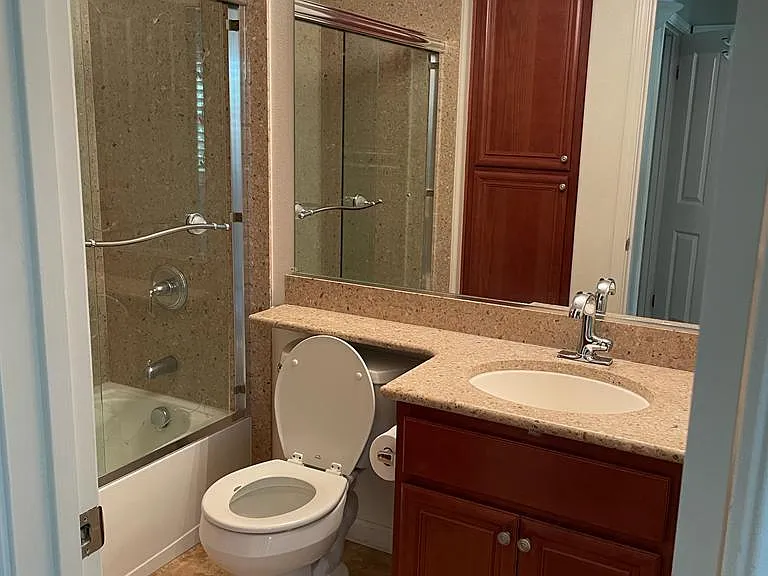 113 Lucy Ln — Photo 10