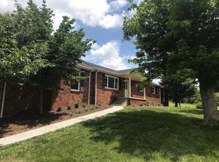 Circle St, London, KY 40744