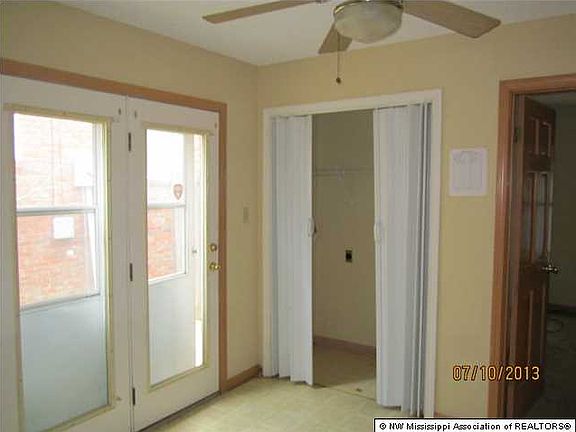 5th image of 1548 Joy Blvd