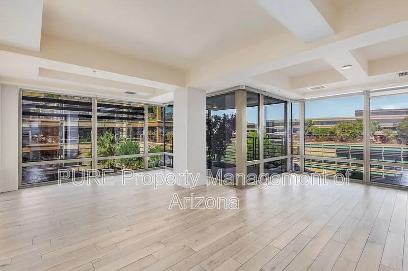 7151 E Rancho Vista Dr #5005