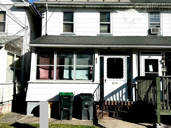 607 Washington St, Freeland, PA 18224