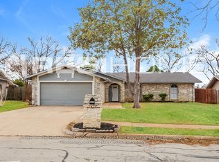 1904 Chalice Rd, Arlington, TX 76014
