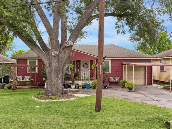 5015 Caplin St, Houston, TX 77026