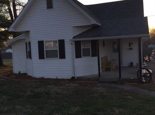 125 S Sallust St, Jasonville, IN 47438
