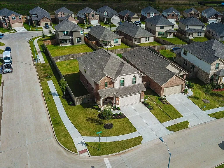 3542 Vivaldi Dr — Photo 6