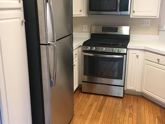 5th image of 606 Hatchers Run Ct