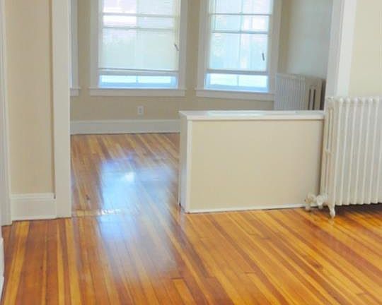 3rd image of 34 Barclay St #1