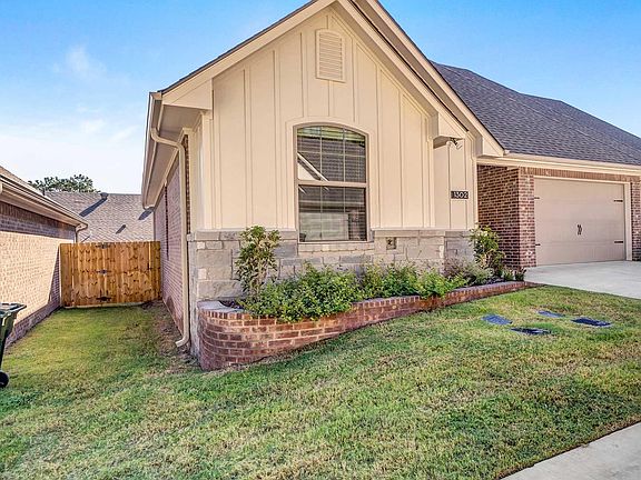 3rd image of 5905 Eagles Nest Blvd #1302