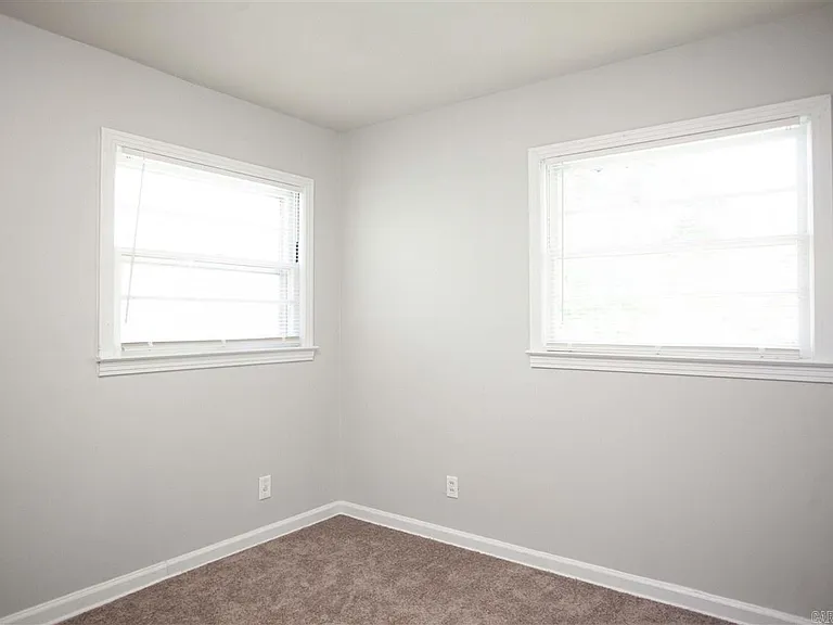 538 Water St — Photo 8