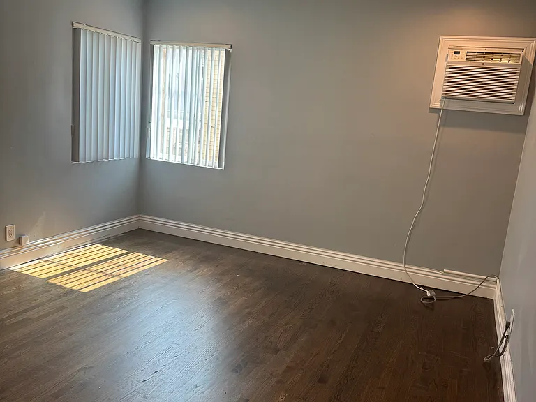 1316 N Laurel Ave #9 — Photo 11