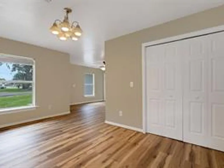 3100 W Reynolds St — Photo 15