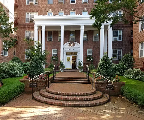 Sold by Benjamin Realty Since 1980 | media 41