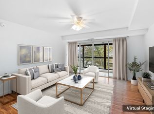 975 Massachusetts Ave APT 307, Arlington, MA 02476