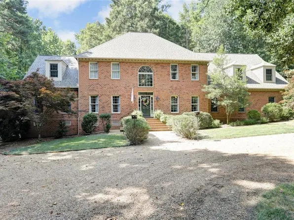 141 Devon Rd, Williamsburg, VA 23188