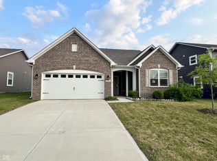 6729 Birmingham Ave, McCordsville, IN 46055