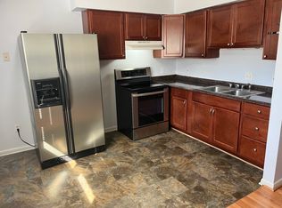 2007 McLain St APT A, Chesapeake, VA 23324