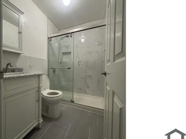 325 Logan St #2, Brooklyn, NY 11208