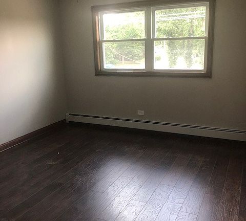 3rd image of 10801 S Harlem Ave APT 3N
