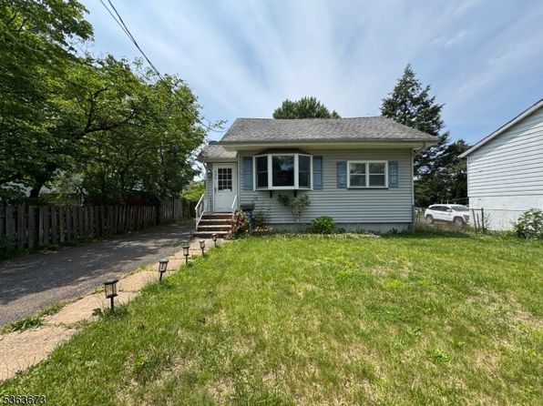 636 Linden Ave