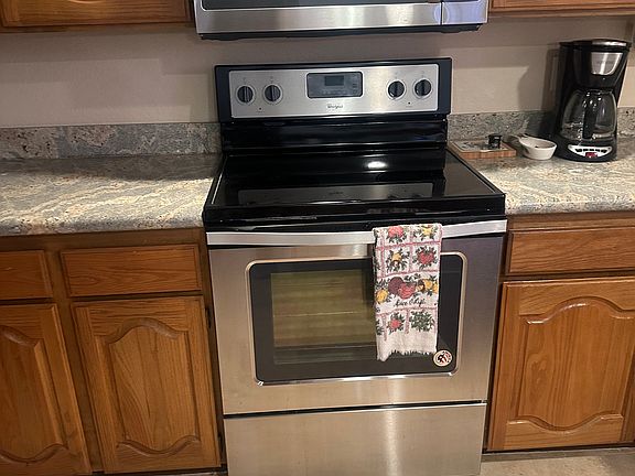 3rd image of 12212 N Paradise Village Pkwy S APT 231