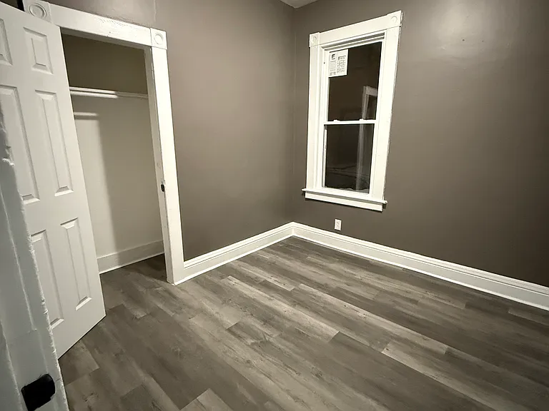 1009 George Pl #1F — Photo 6