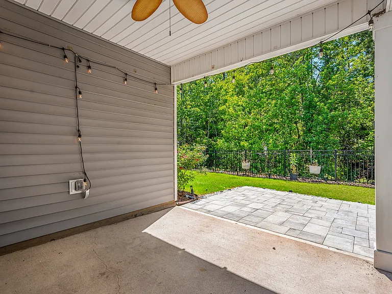 4008 Passenger Pl — Photo 20