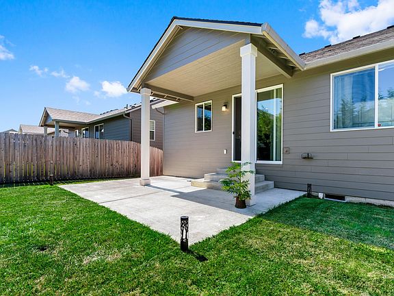 5th image of 10801 NE 108th Pl
