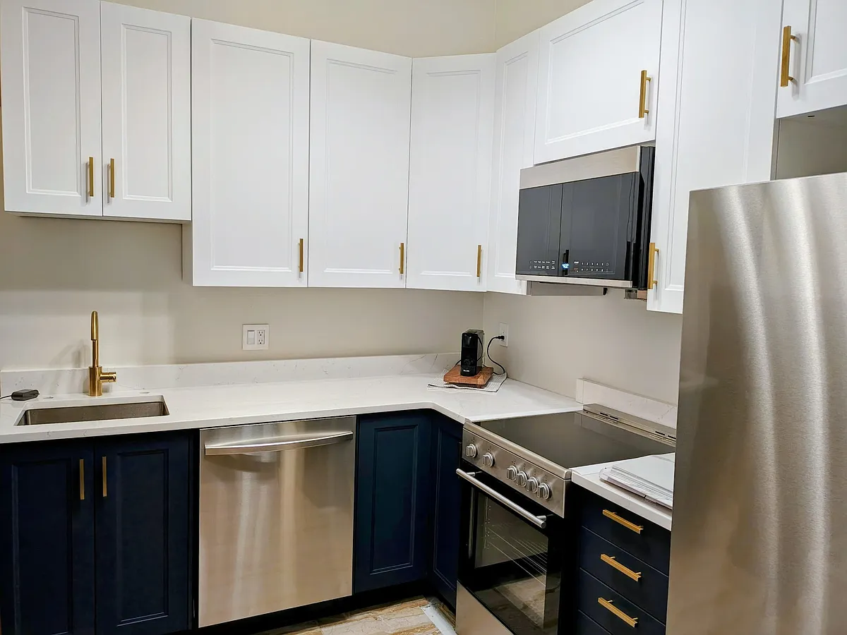 Photo 2 of 4 - 16 Balmoral St #415 - Andover, MA Building Photo - 16 Balmoral St #415