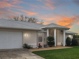 208 NE 6th St, Cape Coral, FL 33909