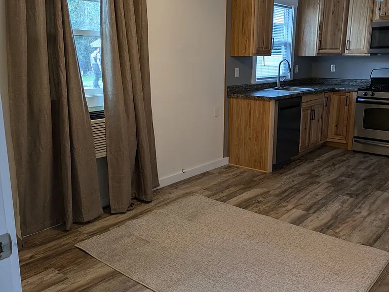 120 Saint Regis St #B — Photo 2