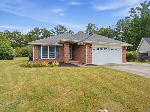 203 Silverbreeze Ct, Harvest, AL 35749