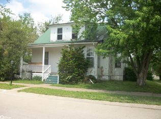 107 E Hempstead Ave, Fairfield, IA 52556