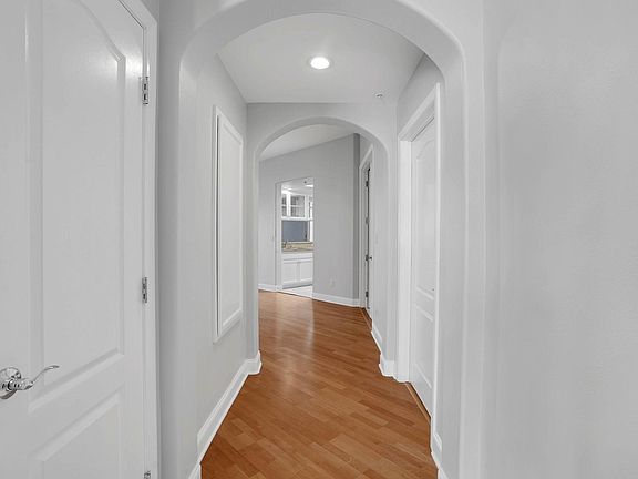 2nd image of 11961 Montana Ave APT 304