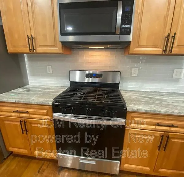 19 Park St #U1 — Photo 1