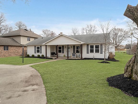 3rd image of 2109 Elmwood Dr