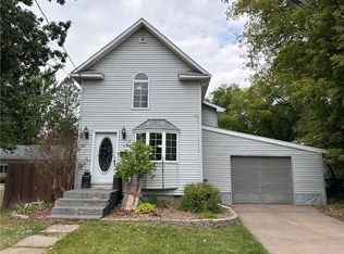 838 Nunn Ave, Cumberland, WI 54868