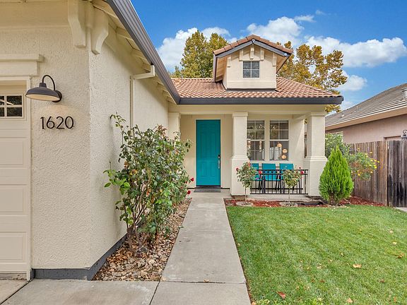 4th image of 1620 Randolph Rd