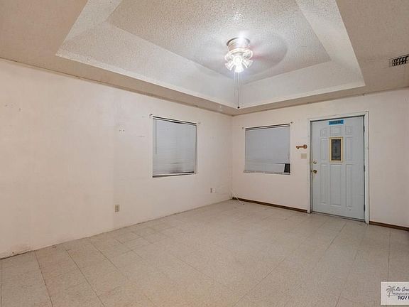 5th image of 3854 Valle Escondido Cir