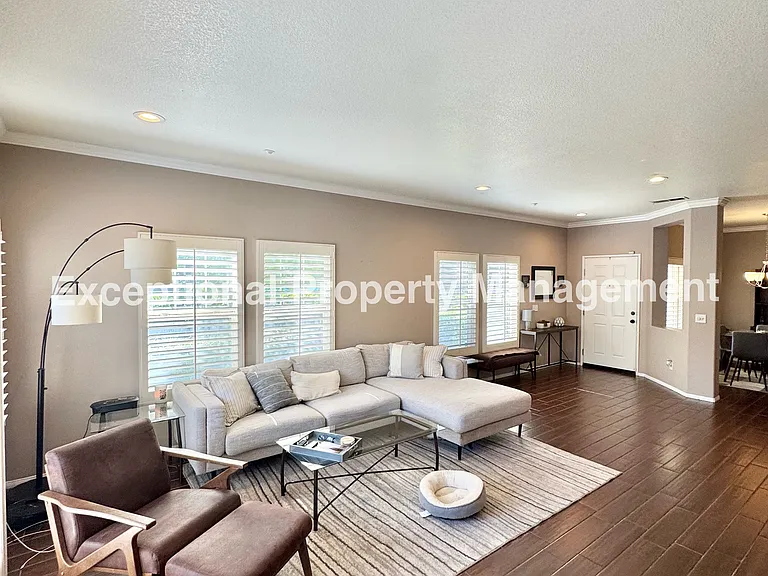 7331 Shelby Pl #108 — Photo 4