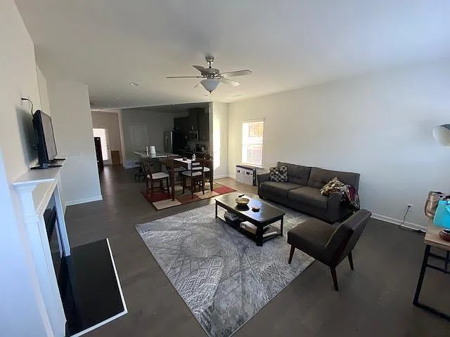 933 Ambient Way SW — Photo 3