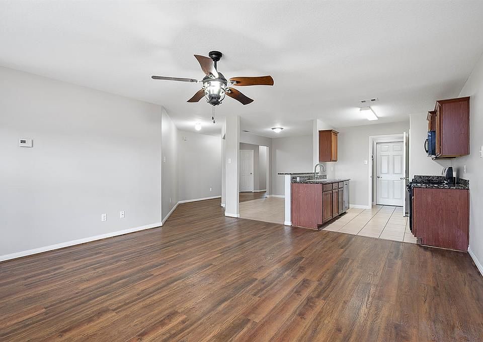 9815 Onyx Trail Dr, Rosharon, TX 77583 Zillow